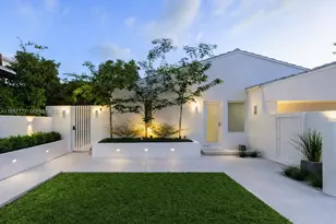 3325 Pine Tree Dr, Miami Beach, FL 33140 - Photo 19