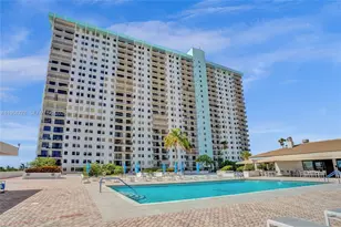 1201 S Ocean Dr, Hollywood, FL 33019 - Photo 51