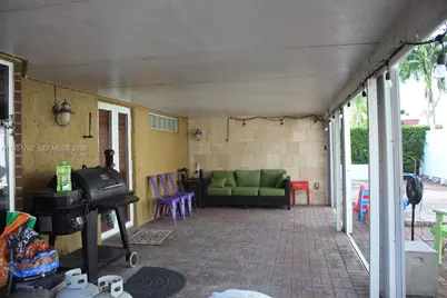 18801 NW 5th St, Pembroke Pines, FL 33029 - Photo 13