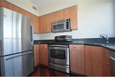 1330 West Ave #1113, Miami Beach, FL 33139 - Photo 5