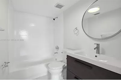 1010 NW 11th St #206, Miami, FL 33136 - Photo 15