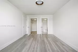 1010 NW 11th St, Miami, FL 33136 - Photo 23