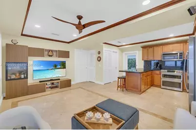 3655 SW 17th St, Miami, FL 33145 - Photo 9