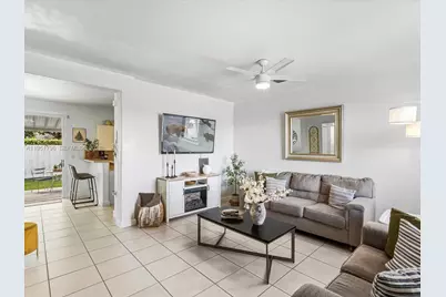 7377 NW 174th Ter #105, Hialeah, FL 33015 - Photo 5