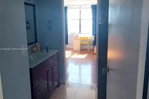 2333 Brickell Ave, Miami, FL 33129 - Photo 13