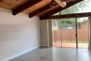 11318 SW 114th Cir Terrace, Miami, FL 33176 - Photo 11