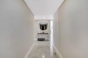 2600 E Hallandale Beach Blvd, Hallandale Beach, FL 33009 - Photo 35