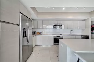 2600 E Hallandale Beach Blvd, Hallandale Beach, FL 33009 - Photo 19