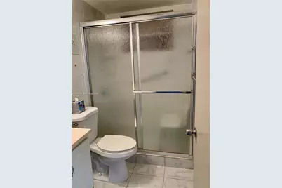 270 NE 191st St #105, Miami, FL 33179 - Photo 5