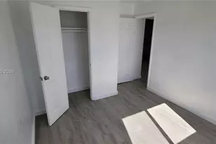 111 SW 18th Ave, Miami, FL 33135 - Photo 17