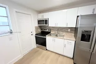 820 86th St, Miami Beach, FL 33141 - Photo 7