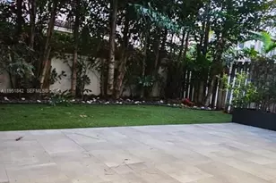 228 Riverwalk Cir, Sunrise, FL 33326 - Photo 9