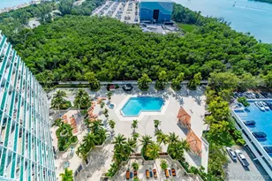 100 Bayview Dr, Sunny Isles Beach, FL 33160 - Photo 23