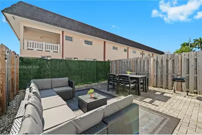 170 NW 158 St #8, Miami, FL 33169 - Photo 17