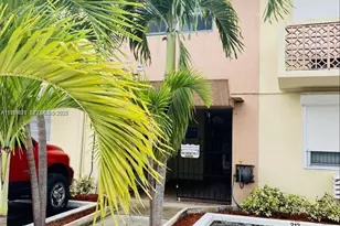 [Address not provided], North Miami, FL 33181 - Photo 7