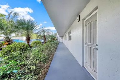 314 SE 10th St #103, Dania Beach, FL 33004 - Photo 67