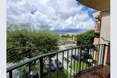 9320 Fontainebleau Blvd #510, Miami, FL 33172 - Photo 11