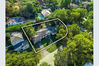 3807 Durango St, Coral Gables, FL 33134 - Photo 11