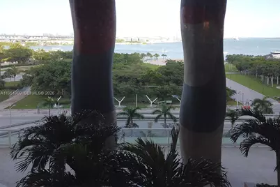 50 Biscayne Blvd #3102, Miami, FL 33132 - Photo 35