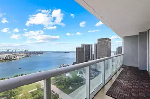 50 Biscayne Blvd, Miami, FL 33132 - Photo 13