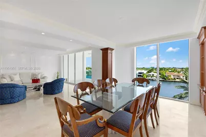 20201 E Country Club Dr #608, Aventura, FL 33180 - Photo 13