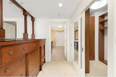 20201 E Country Club Dr #608, Aventura, FL 33180 - Photo 19