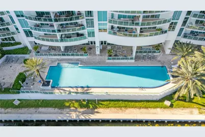 20201 E Country Club Dr #608, Aventura, FL 33180 - Photo 19