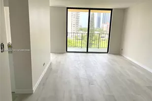 290 174th St, Sunny Isles Beach, FL 33160 - Photo 3