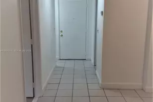 9460 Live Oak Pl, Davie, FL 33324 - Photo 3