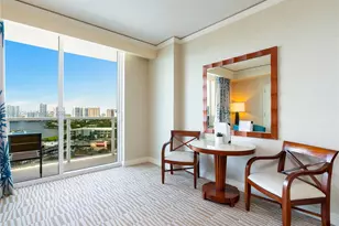 18001 Collins Ave, Sunny Isles Beach, FL 33160 - Photo 7