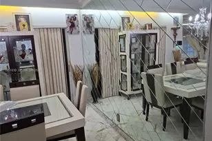 4511 Queen Palm Ln, Tamarac, FL 33319 - Photo 9