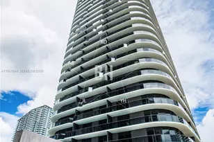 45 SW 9th St, Miami, FL 33130 - Photo 33