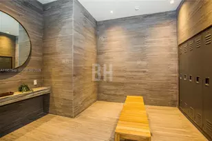 45 SW 9th St, Miami, FL 33130 - Photo 25