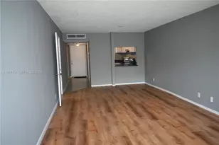 9450 Live Oak Pl, Davie, FL 33324 - Photo 11