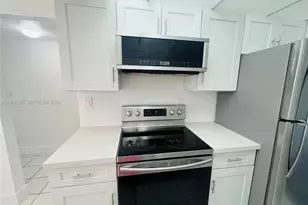 3070 NW 48th Terrace, Lauderdale Lakes, FL 33313 - Photo 5