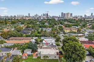 623 NE 4th St, Hallandale Beach, FL 33009 - Photo 15