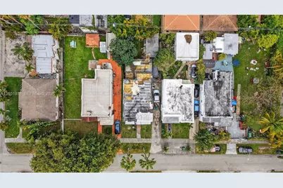 623 NE 4th St, Hallandale Beach, FL 33009 - Photo 5