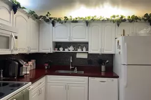 821 Cypress Blvd, Pompano Beach, FL 33069 - Photo 15