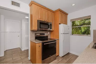 4111 Stirling Rd #308, Dania Beach, FL 33314 - Photo 3