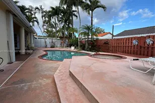 14241 SW 36th St, Miami, FL 33175 - Photo 15