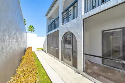 18370 Mediterranean Blvd #1-25, Hialeah, FL 33015 - Photo 39