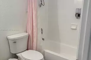 2532 SE 15th Ct, Homestead, FL 33035 - Photo 15