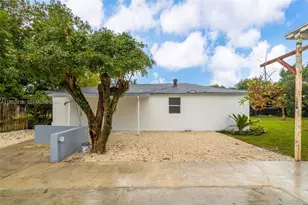 75 NW 160th St, Miami, FL 33169 - Photo 19