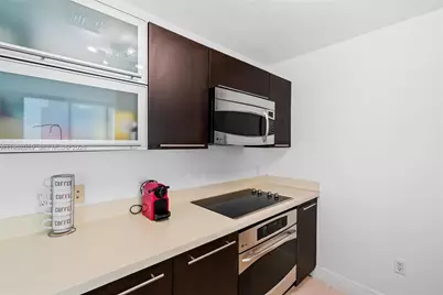 90 SW 3rd St #3609, Miami, FL 33130 - Photo 11