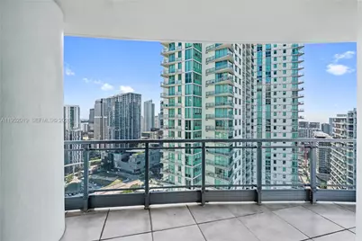 90 SW 3rd St #3609, Miami, FL 33130 - Photo 25