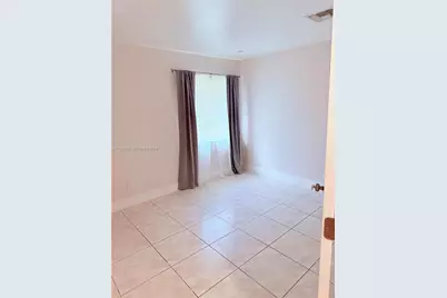 824 SW 12th Ct #826, Fort Lauderdale, FL 33315 - Photo 11