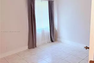 824 SW 12th Ct, Fort Lauderdale, FL 33315 - Photo 11