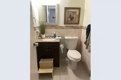 1090 NW 123rd Ct #816, Miami, FL 33182 - Photo 9