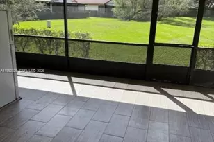 330 Lakeside Ct, Sunrise, FL 33326 - Photo 15