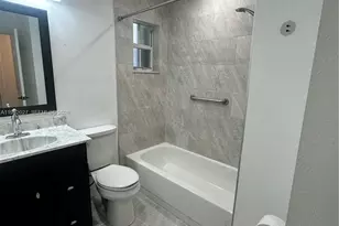 462 SE 20th Dr, Homestead, FL 33033 - Photo 23